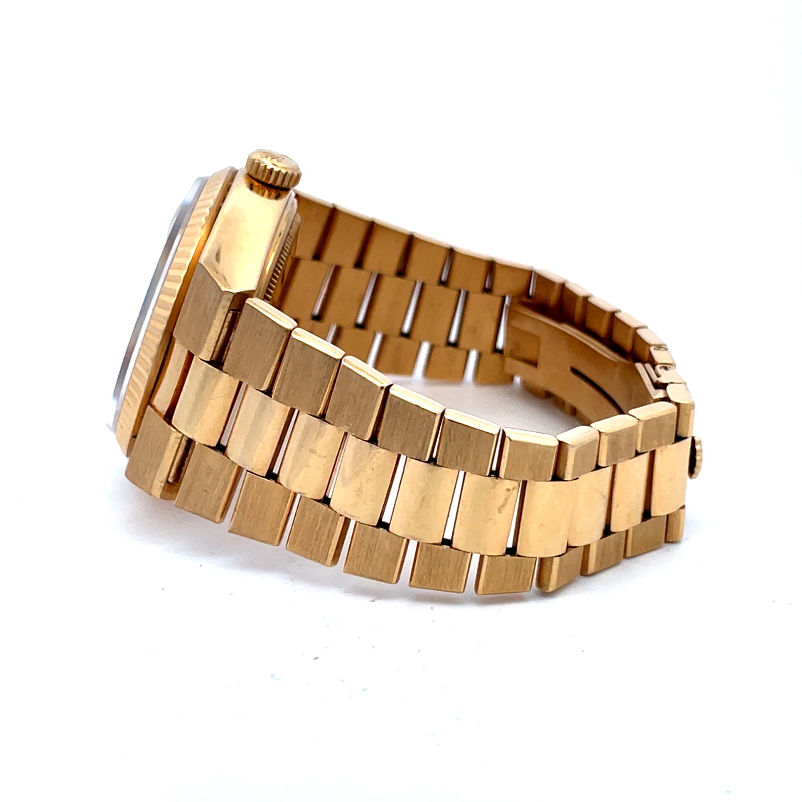 18K Rolex OysterQuartz Day-Date, Ref. 19018, Circa 1980 - Image 3