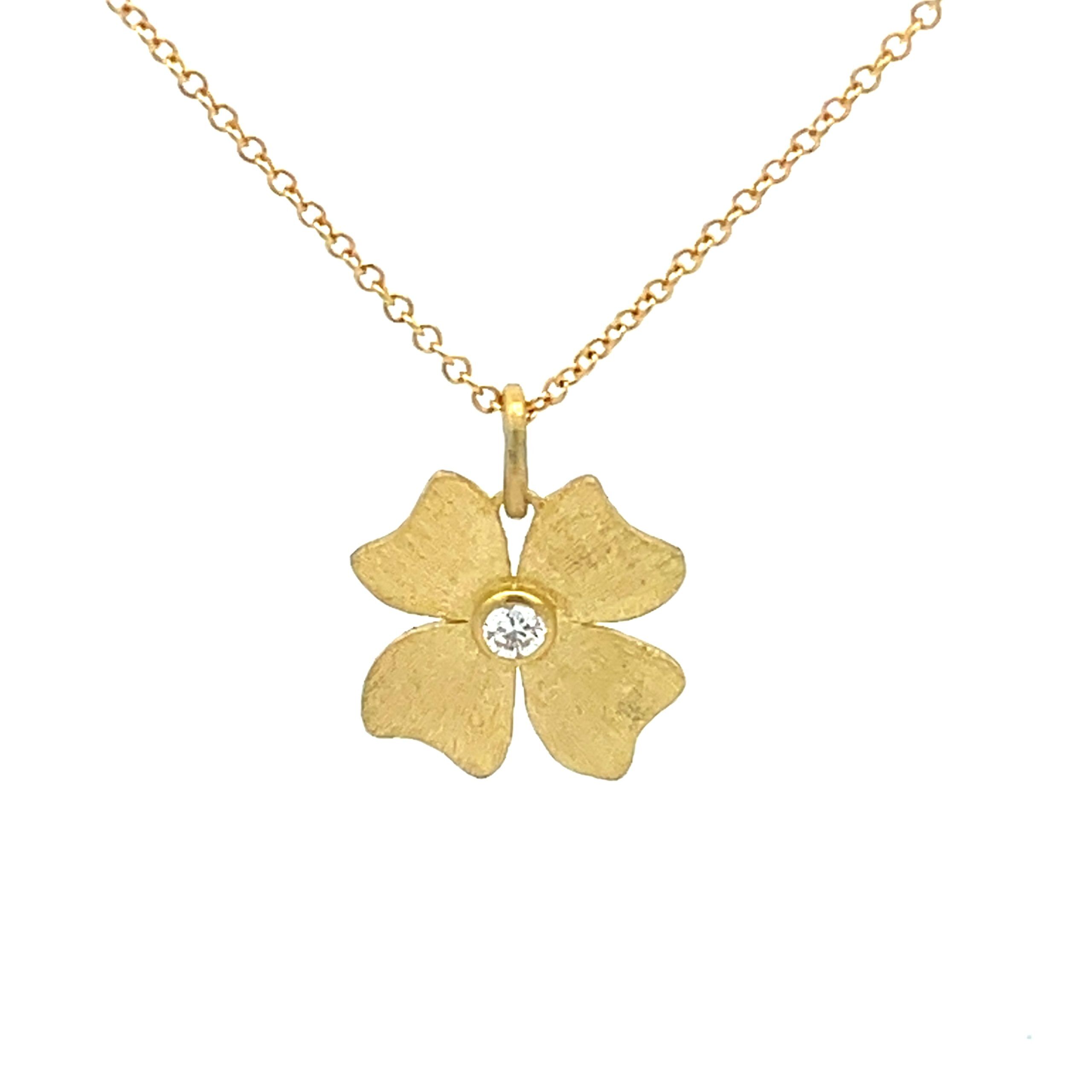 Alishan: Diamond 18K Flower Pendant Necklace - Image 5
