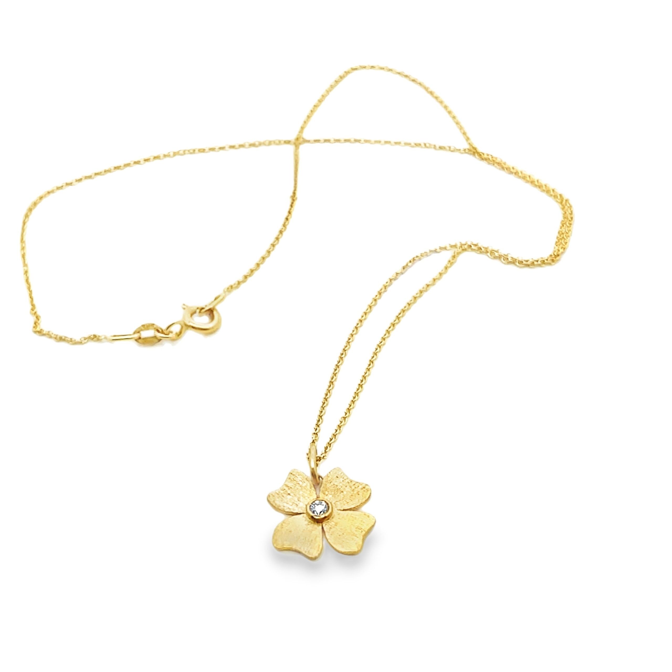 Alishan: Diamond 18K Flower Pendant Necklace - Image 3